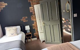 Minster Walk Guesthouse